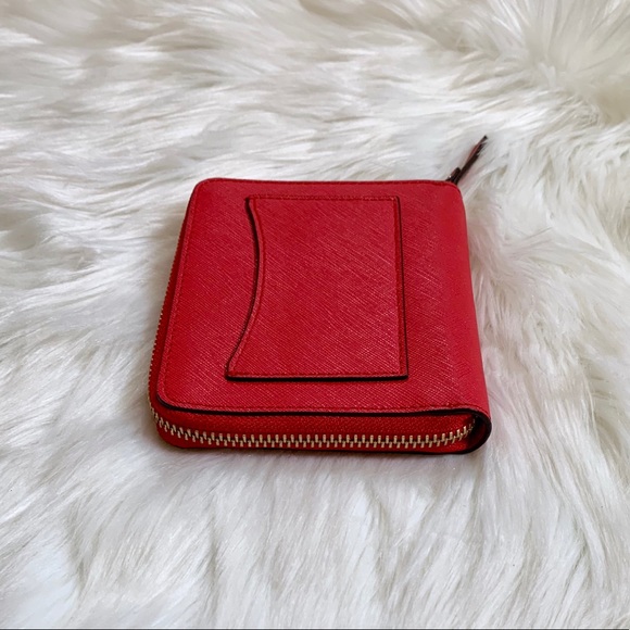 Kate Spade Laurel Way Hot Chili Darci Wallet - Picture 4 of 7